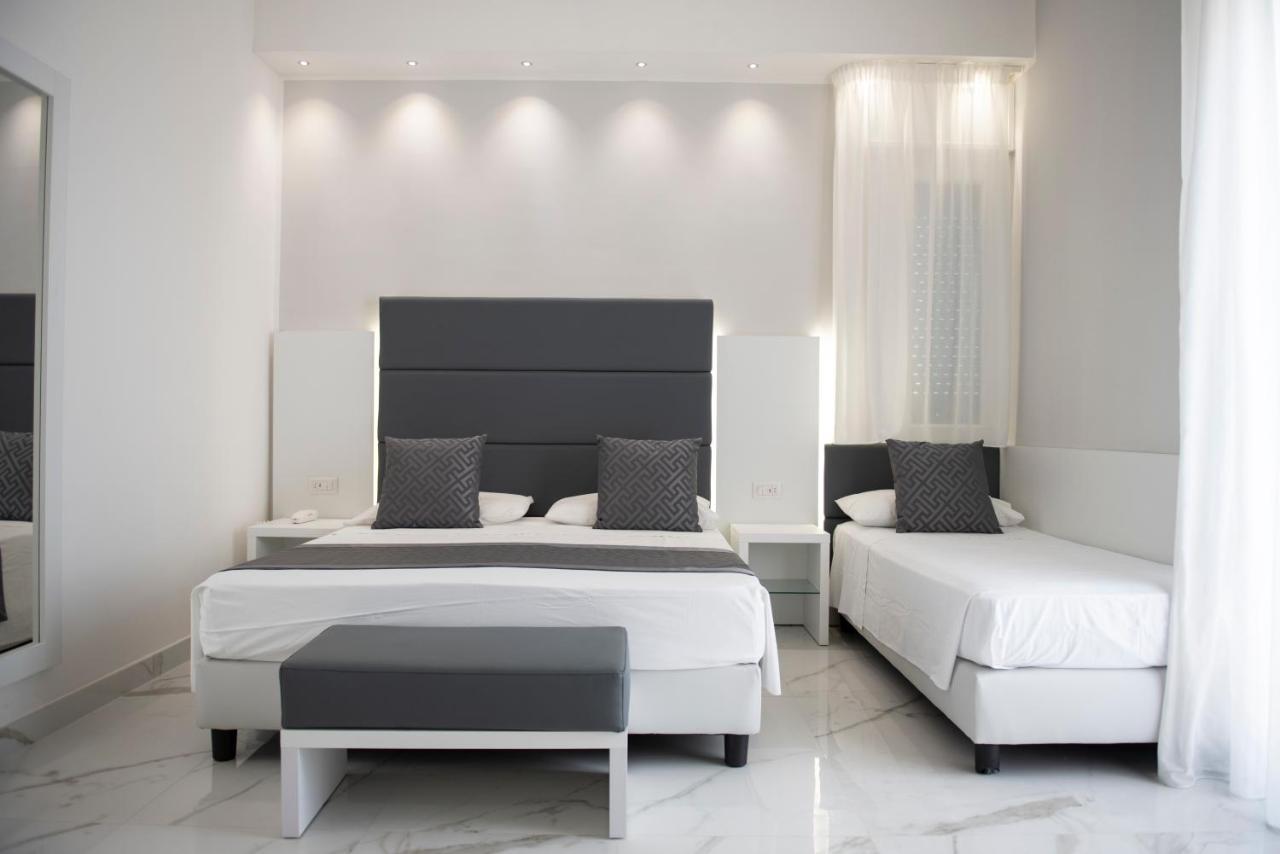 Quadruple Room with Sea View,1111198218:JPEG